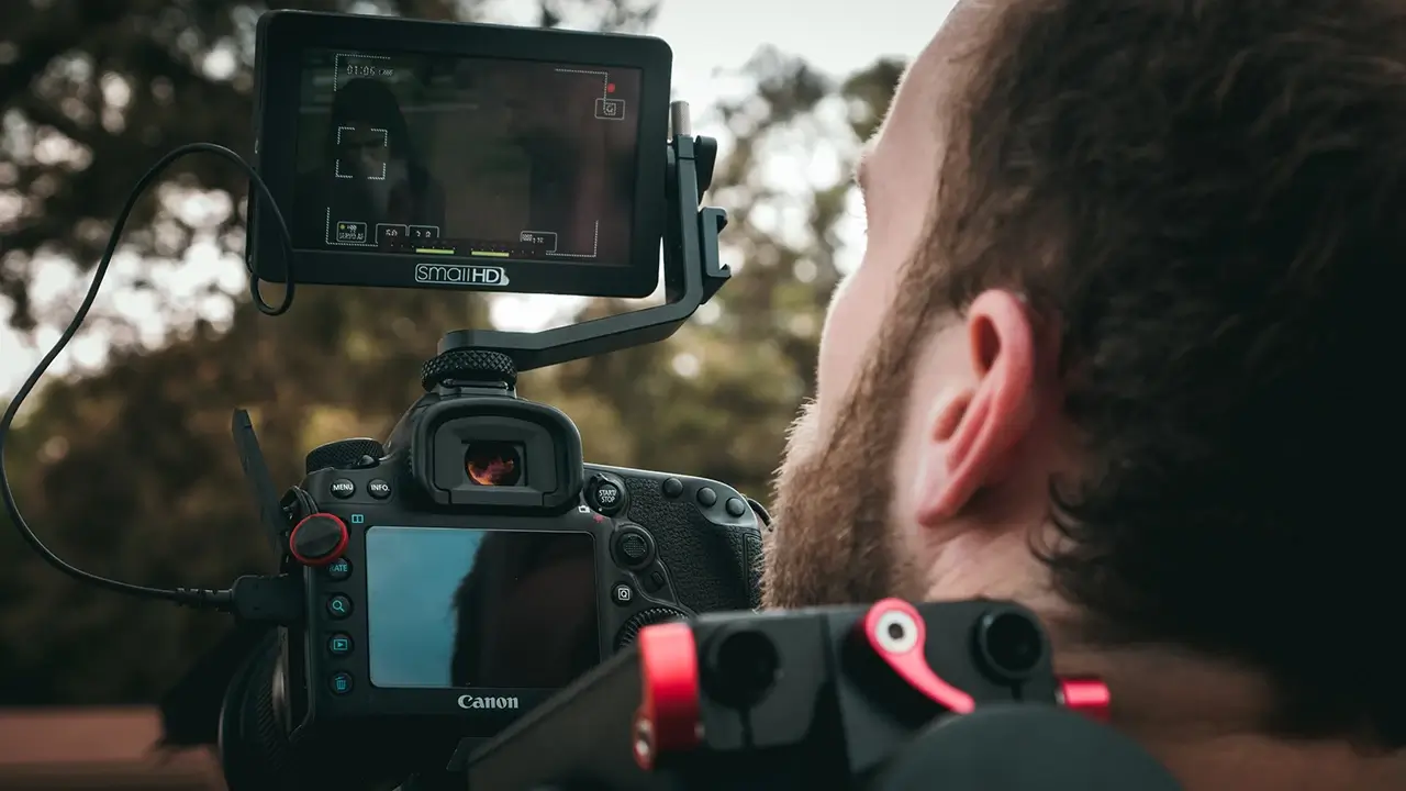 Partita iva per videomaker in regime forfettario