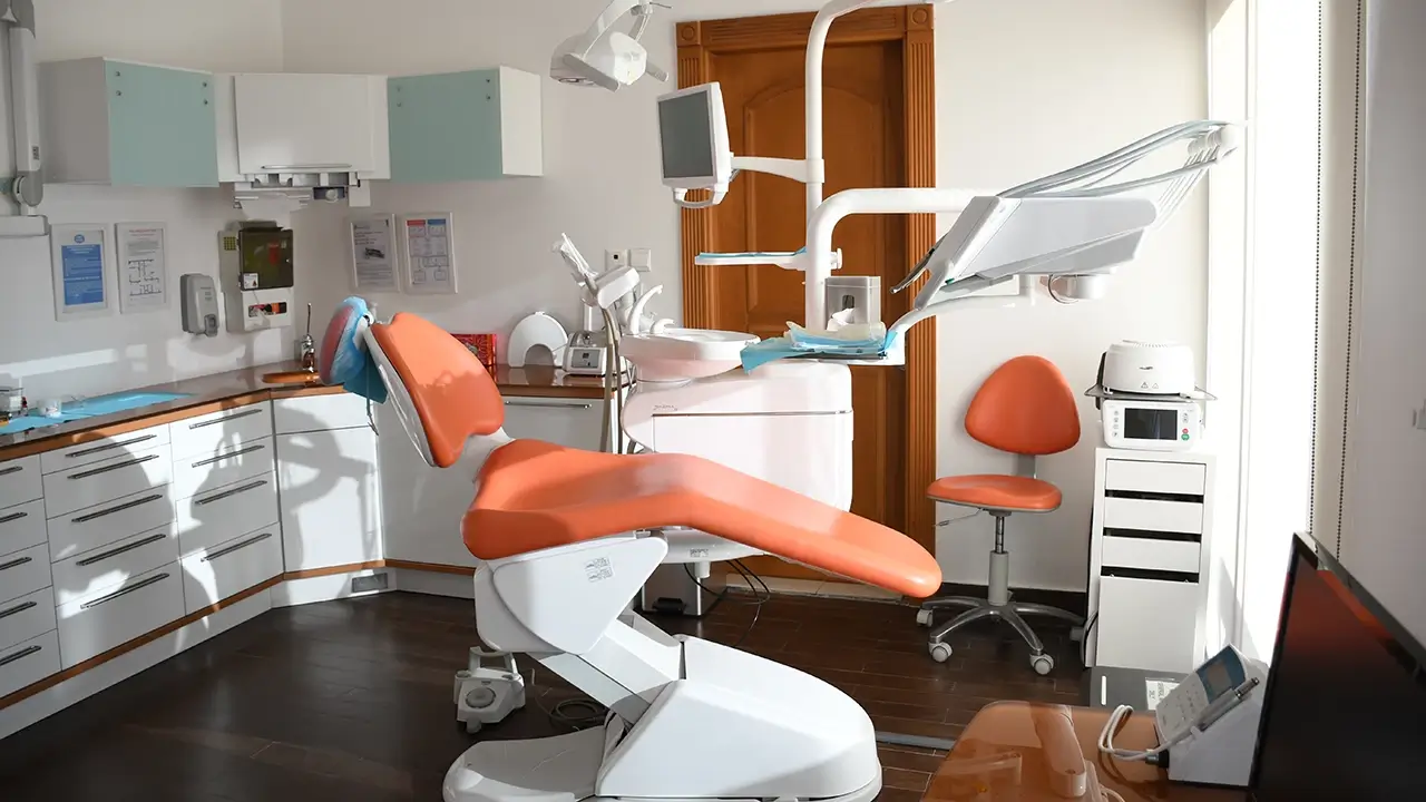 Partita iva per dentista in regime forfettario